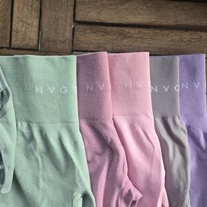 NVGTN Contour & Pro Shorts & Bra Set